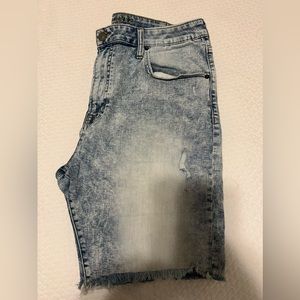 AE Men’s denim stone washed shorts